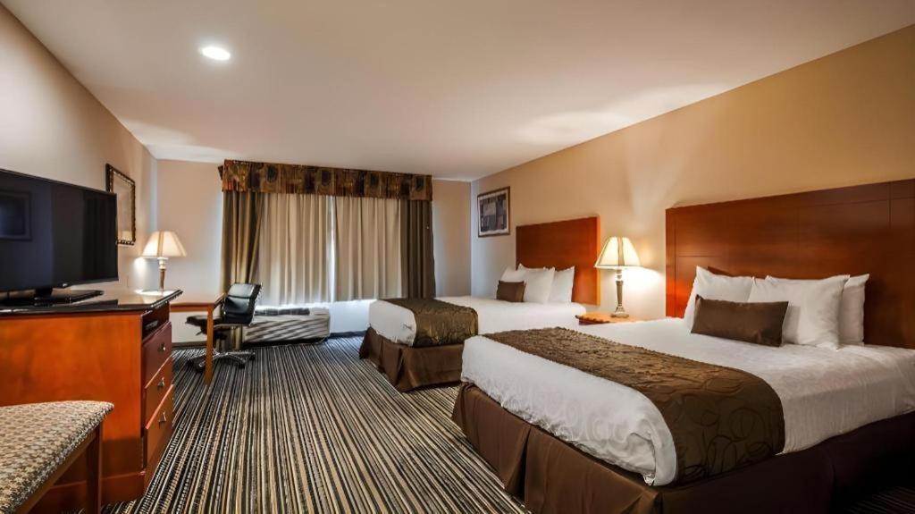 Best Western Plus Twin View Inn And Suites Redding Exterior photo